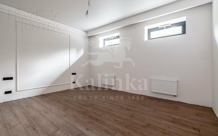 1-этажный коттедж 990 м² с отделкой