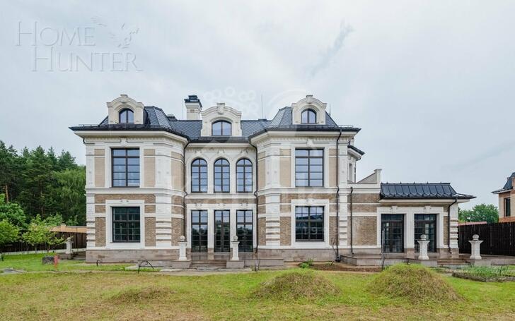 2-этажный коттедж 741 м² без отделки