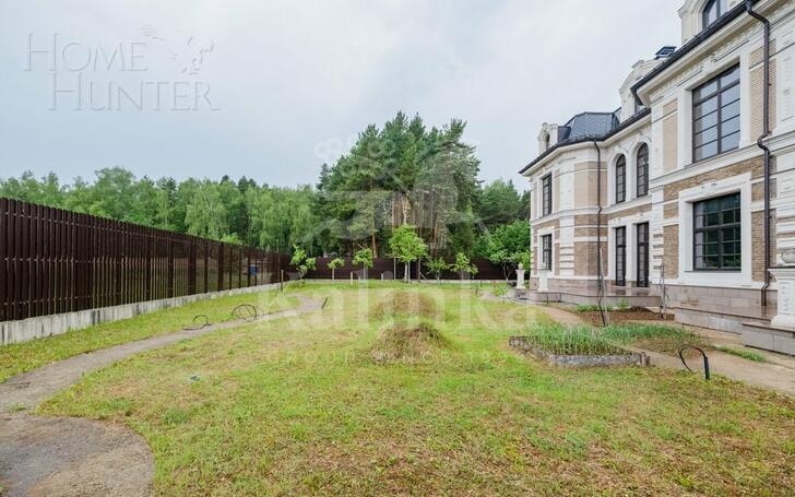 2-этажный коттедж 741 м² без отделки