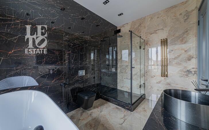 2-этажный коттедж 320 м² с отделкой