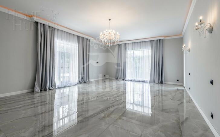 2-этажный коттедж 250 м² с отделкой