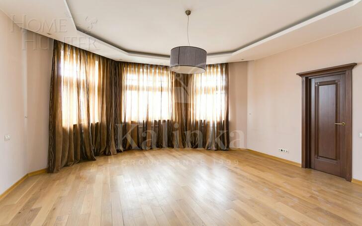 2-этажный коттедж 672 м² с отделкой