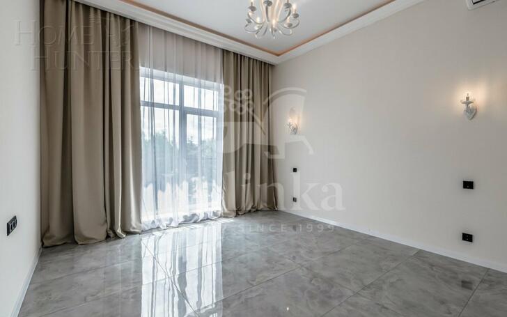 2-этажный коттедж 250 м² с отделкой