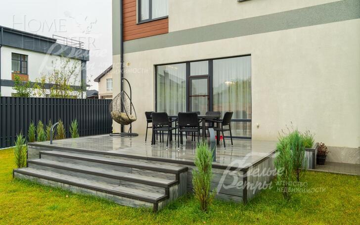 2-этажный коттедж 220 м² с отделкой