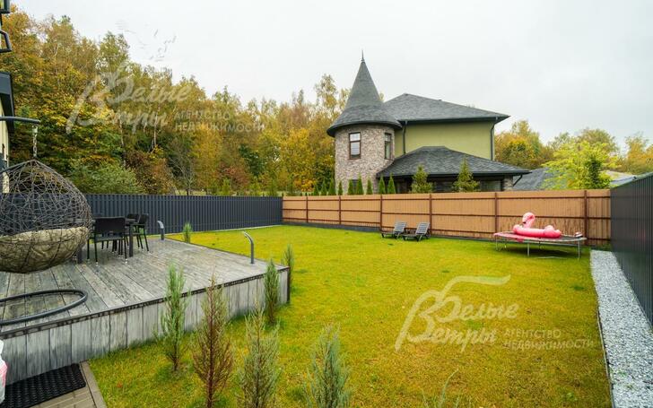 2-этажный коттедж 220 м² с отделкой