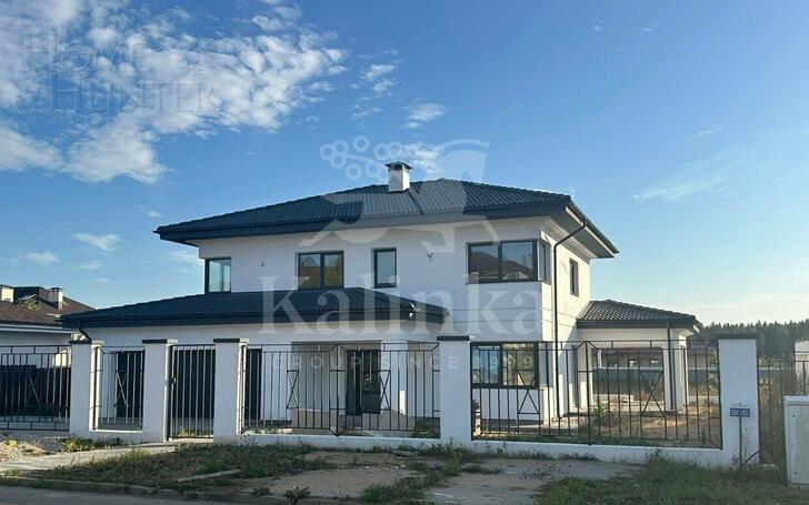 2-этажный коттедж 303 м² без отделки
