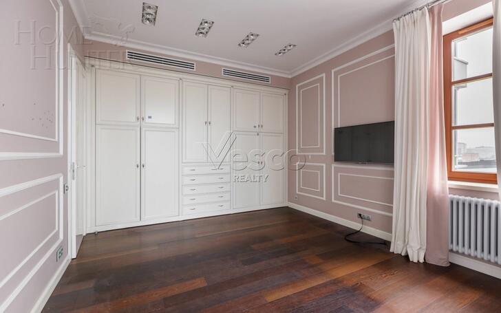 3-КОМН. КВАРТИРА С ОТДЕЛКОЙ 200 М² НА 11 ЭТАЖЕ