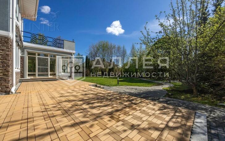 2-этажный коттедж 428 м² с отделкой