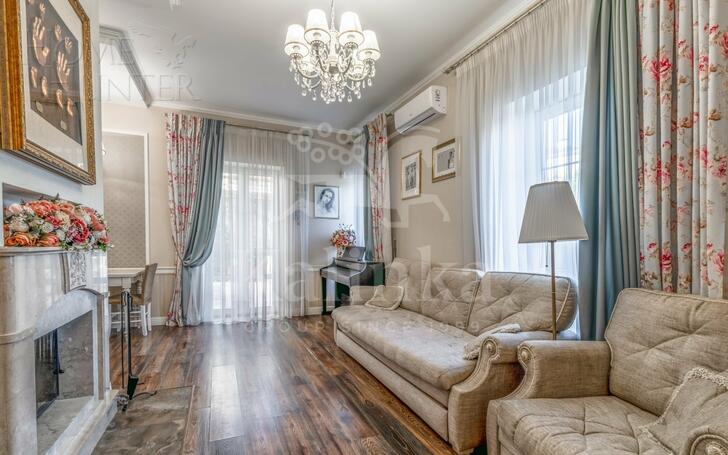 3-этажный таунхаус 230 м² с отделкой
