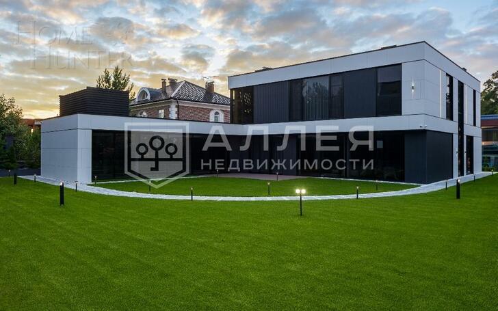 2-этажный коттедж 550 м² с отделкой