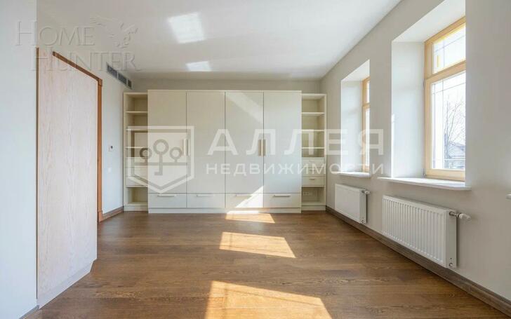 2-этажный коттедж 428 м² с отделкой