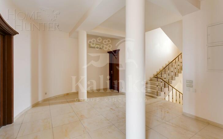 2-этажный коттедж 672 м² с отделкой