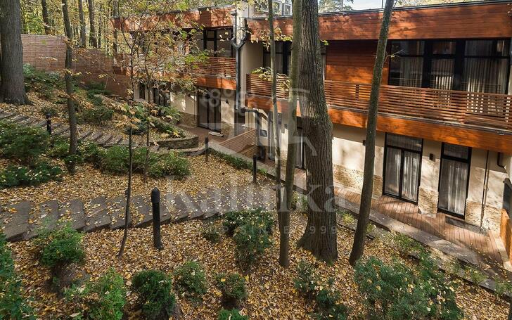 2-этажный таунхаус 350 м² с отделкой