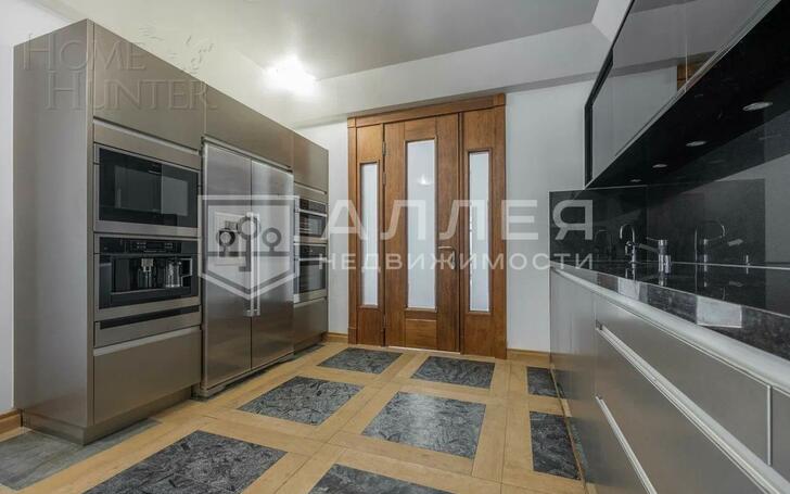 2-этажный коттедж 428 м² с отделкой