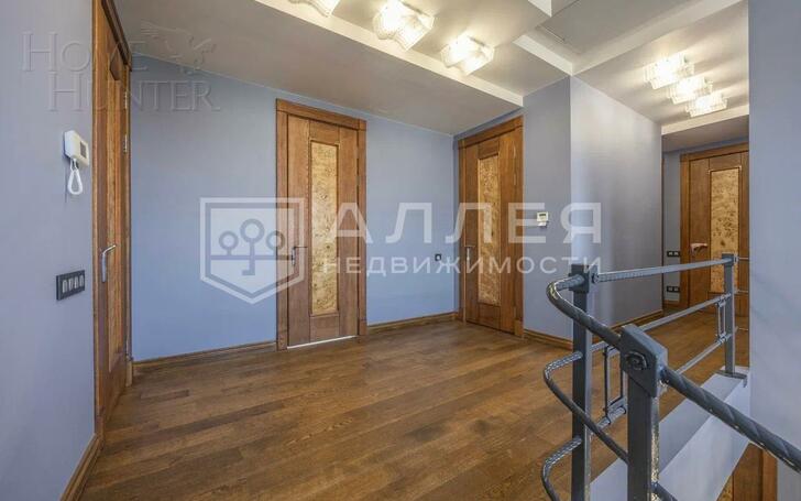 2-этажный коттедж 428 м² с отделкой