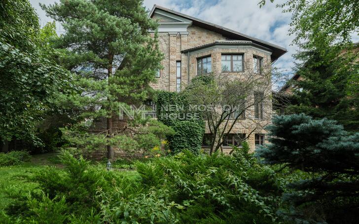 2-этажный коттедж 720 м² с отделкой
