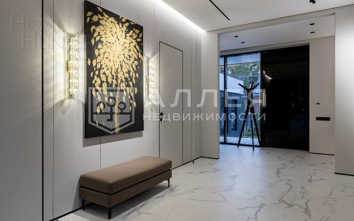 2-этажный коттедж 550 м² с отделкой