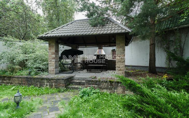 2-этажный коттедж 720 м² с отделкой