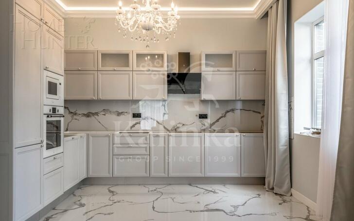 2-этажный коттедж 250 м² с отделкой