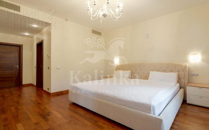 5-КОМН. КВАРТИРА С ОТДЕЛКОЙ 232.5 М² НА 3 ЭТАЖЕ