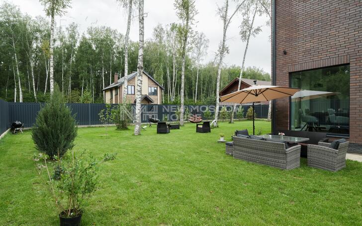 2-этажный коттедж 200 м² с отделкой