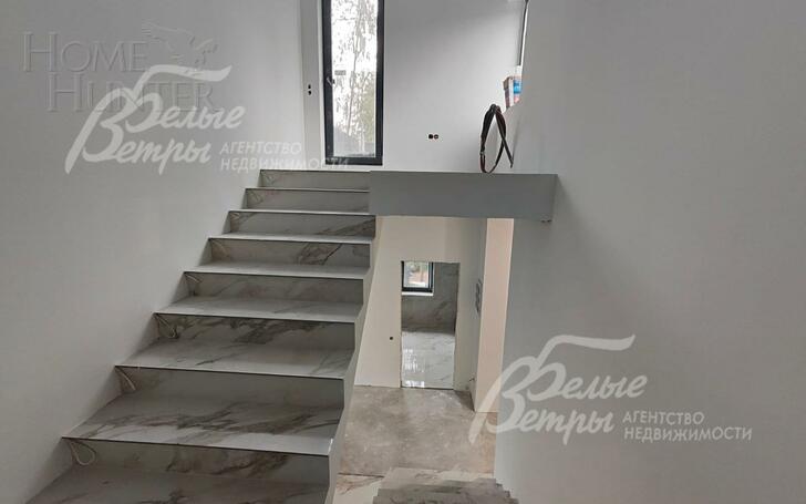 2-этажный коттедж 300 м² без отделки