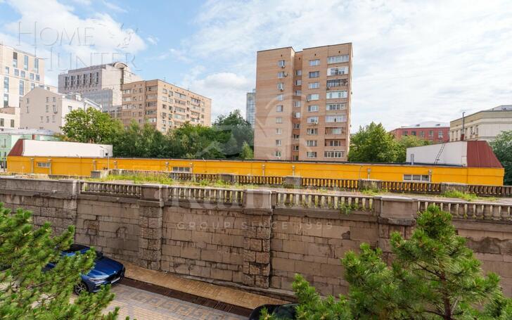 5-КОМН. КВАРТИРА С ОТДЕЛКОЙ 204.2 М² НА 3 ЭТАЖЕ
