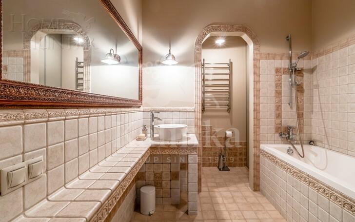 2-КОМН. КВАРТИРА С ОТДЕЛКОЙ 77.5 М² НА 3 ЭТАЖЕ