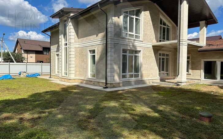 2-этажный коттедж 470 м² без отделки