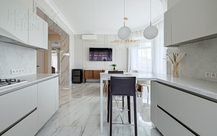 2-этажный коттедж 450 м² с отделкой