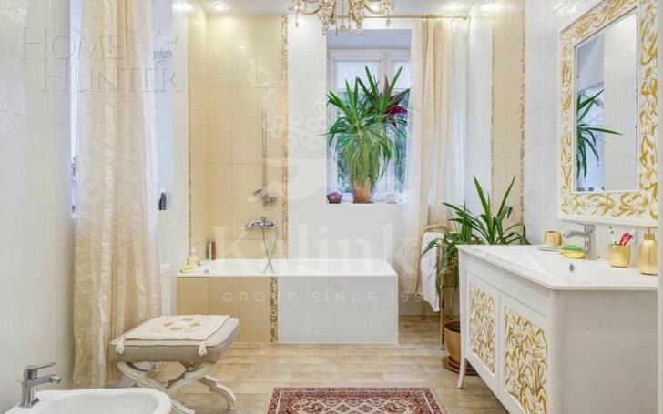 2-этажный коттедж 900 м² с отделкой