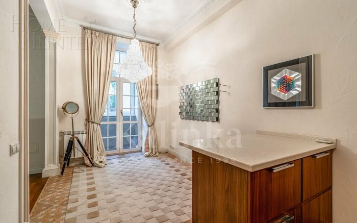 2-КОМН. КВАРТИРА С ОТДЕЛКОЙ 77.5 М² НА 3 ЭТАЖЕ