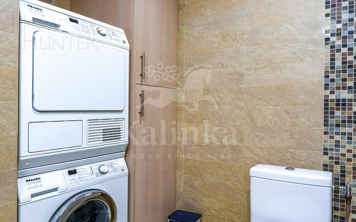 5-КОМН. КВАРТИРА С ОТДЕЛКОЙ 232.5 М² НА 3 ЭТАЖЕ