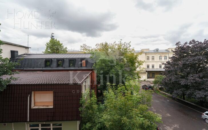 5-КОМН. КВАРТИРА С ОТДЕЛКОЙ 232.5 М² НА 3 ЭТАЖЕ