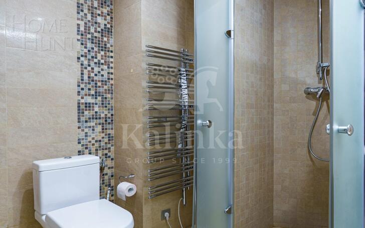 5-КОМН. КВАРТИРА С ОТДЕЛКОЙ 232.5 М² НА 3 ЭТАЖЕ