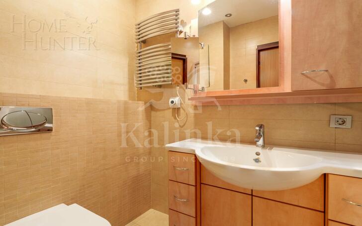 5-КОМН. КВАРТИРА С ОТДЕЛКОЙ 232.5 М² НА 3 ЭТАЖЕ