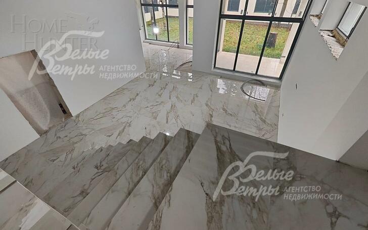 2-этажный коттедж 300 м² без отделки