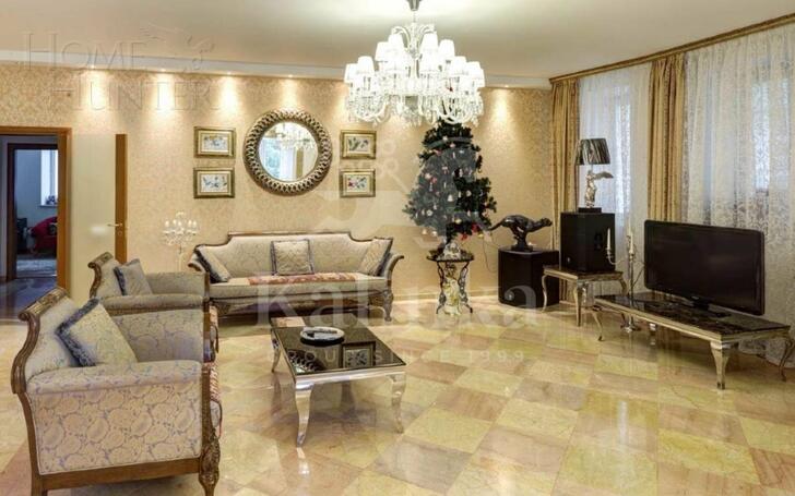 2-этажный коттедж 900 м² с отделкой