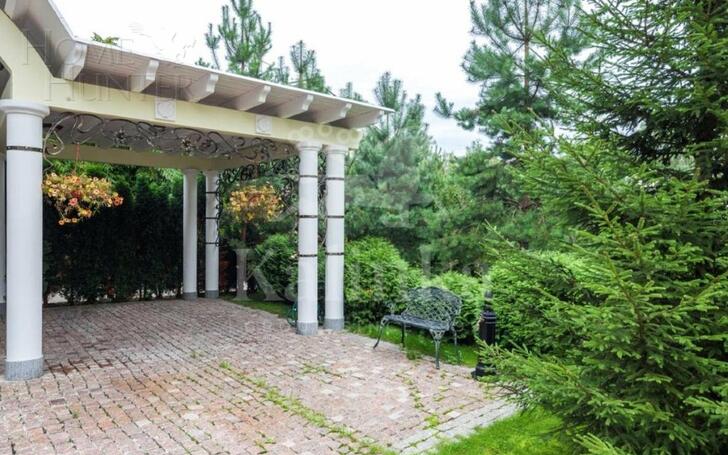 2-этажный коттедж 900 м² с отделкой