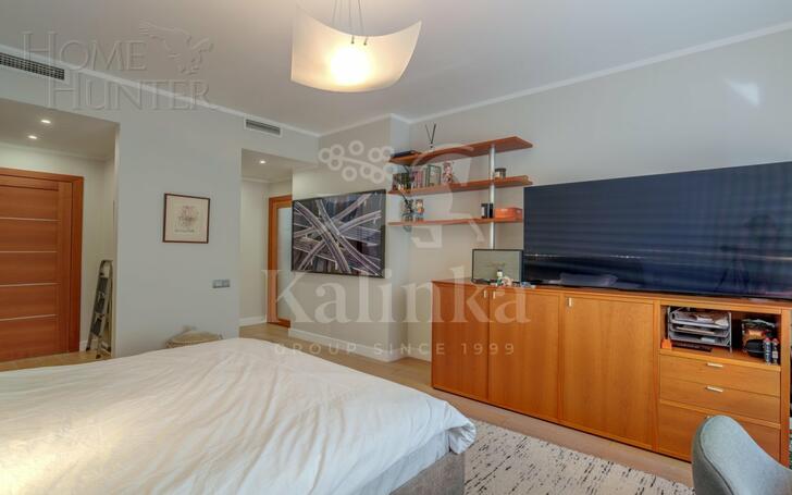 5-КОМН. КВАРТИРА С ОТДЕЛКОЙ 204.2 М² НА 3 ЭТАЖЕ