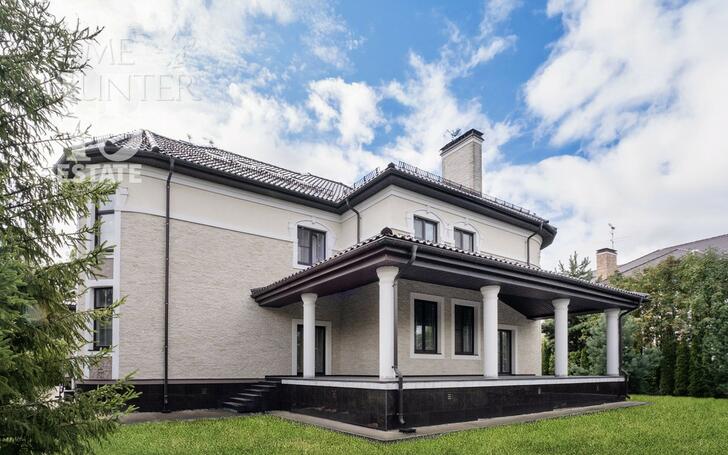 2-этажный коттедж 631 м² без отделки