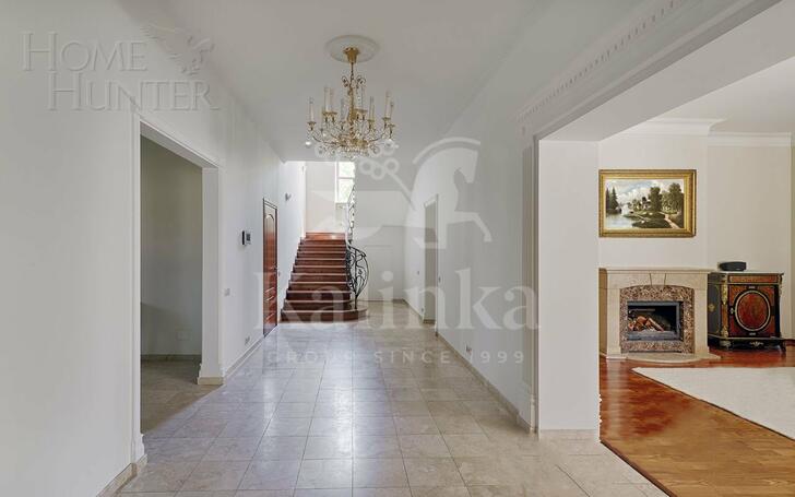 2-этажный коттедж 270 м² с отделкой