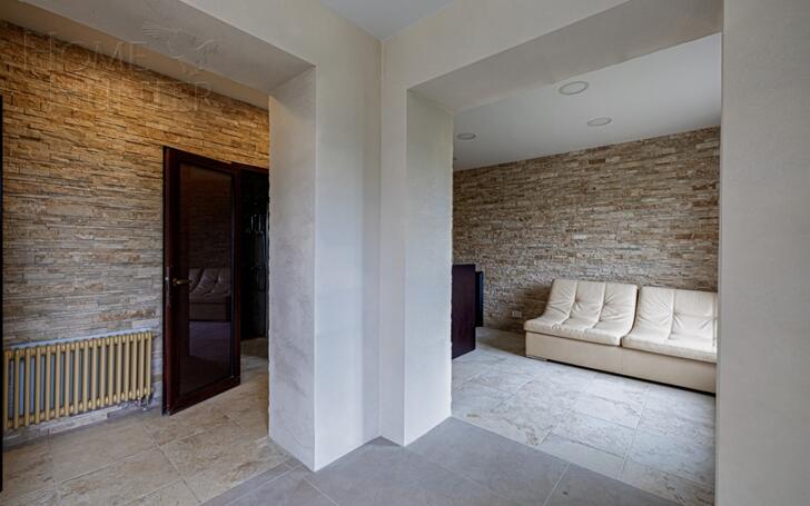 2-этажный коттедж 450 м² с отделкой