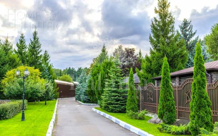 3-этажный коттедж 920 м² с отделкой