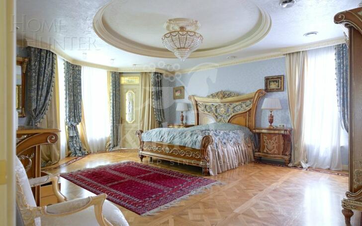 3-этажный коттедж 920 м² с отделкой