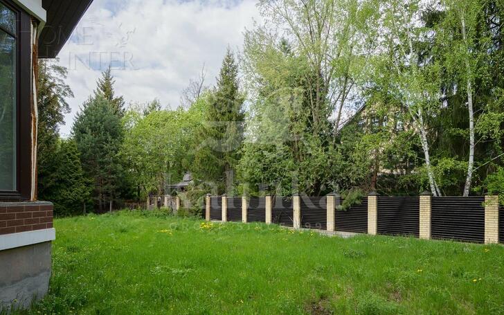 3-этажный коттедж 501.7 м² без отделки