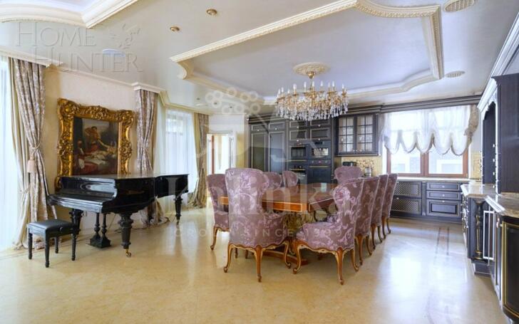 3-этажный коттедж 920 м² с отделкой