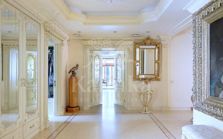 3-этажный коттедж 920 м² с отделкой