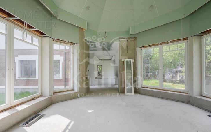 3-этажный коттедж 501.7 м² без отделки
