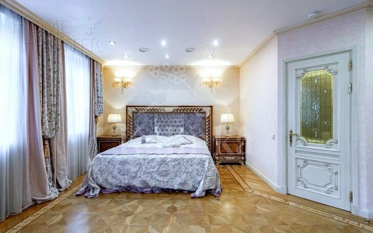 3-этажный коттедж 920 м² с отделкой